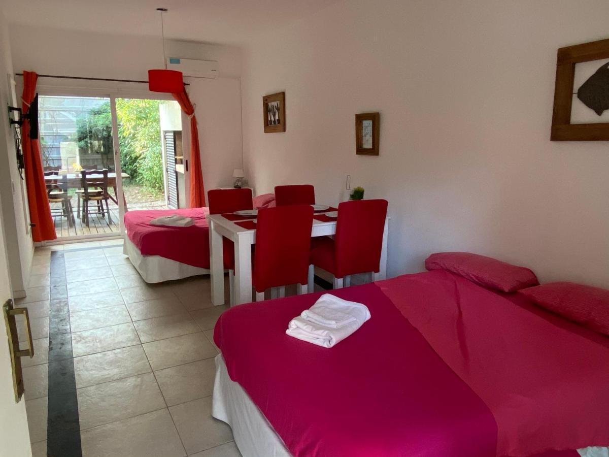 Apartamento En Country Pilar Piscina Parrilla Propia Hasta 4 Personas المظهر الخارجي الصورة