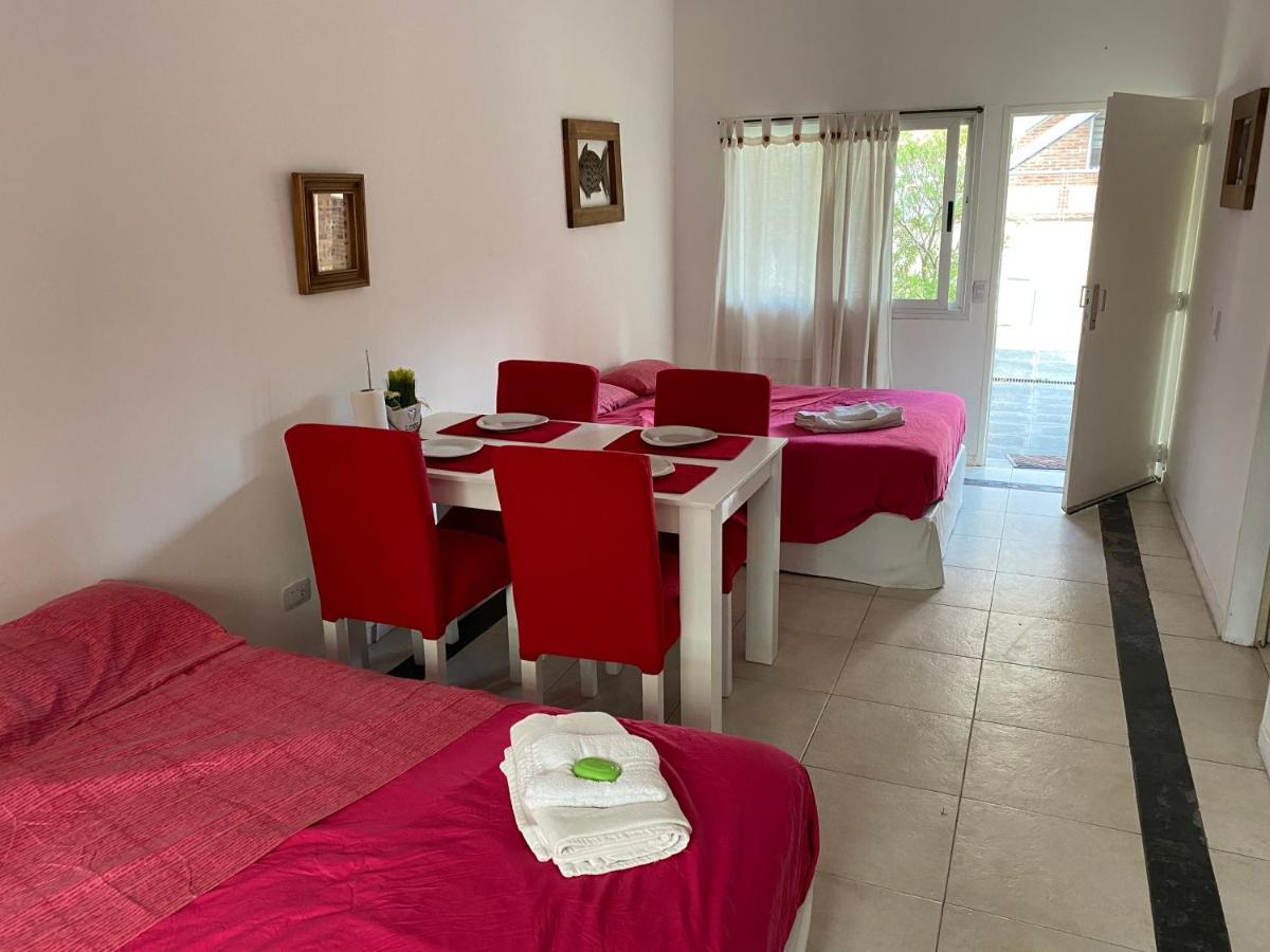 Apartamento En Country Pilar Piscina Parrilla Propia Hasta 4 Personas المظهر الخارجي الصورة